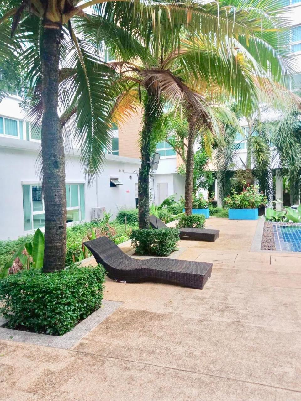 The Royal Place Service Apartments Phuket Exteriör bild